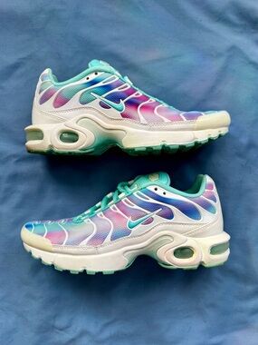 Nike Air Max Plus GS 'Light Aqua'